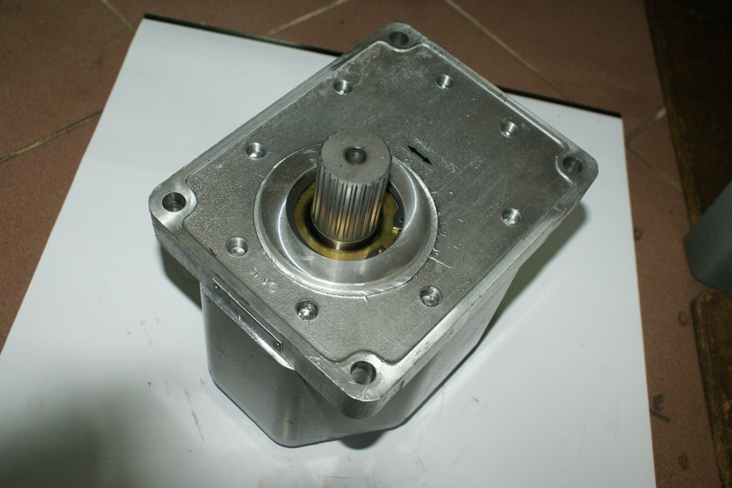 Hydromotor pompa wciagarki LKT81 UMN80A